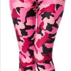 Pink camo lightweight workout leggings